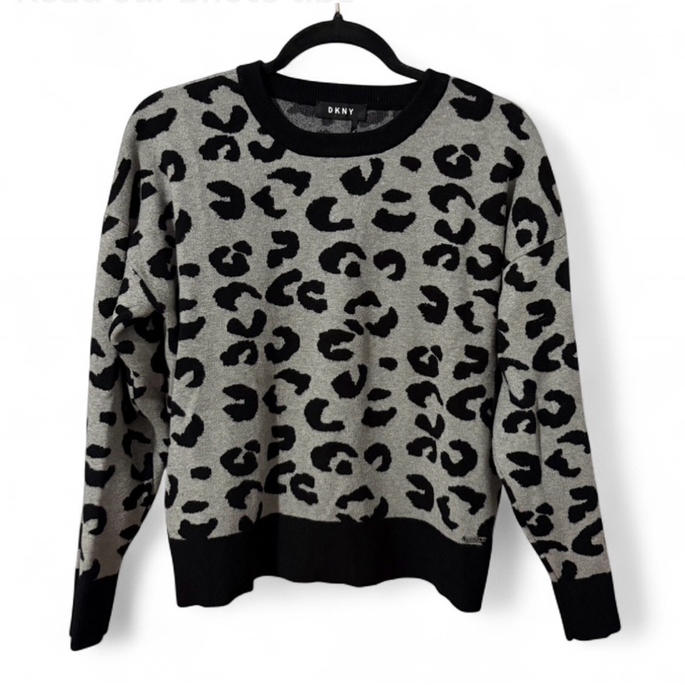 DKNY Gray & Black Leopard Animal Print Knit Sweater Large